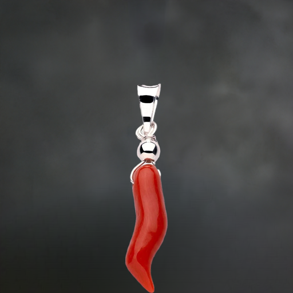 Ciondolo portafortuna con corno in corallo rosso del Mediterraneo